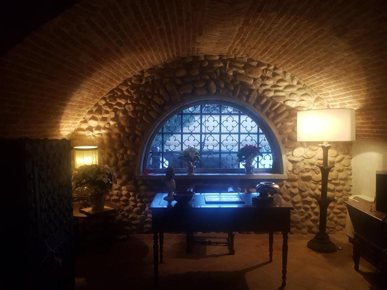 Antica Villa Cuneo- Guest House - "B&B E Non Un Hotel A Cuneo" Exterior foto